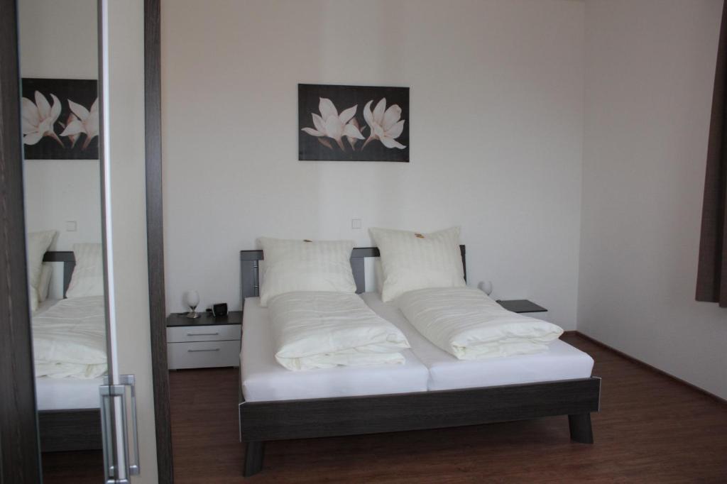 Thai Tawan Rheinhausen Quarto foto