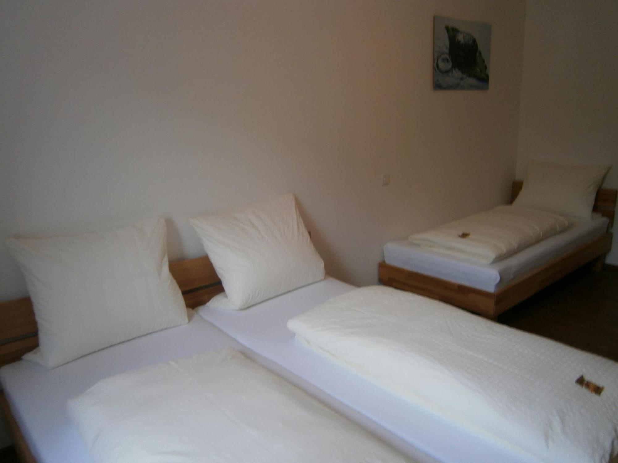 Thai Tawan Rheinhausen Quarto foto