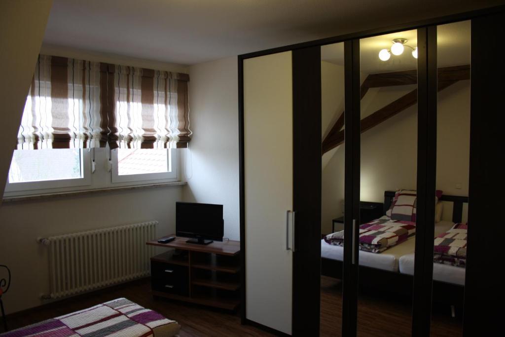 Thai Tawan Rheinhausen Quarto foto