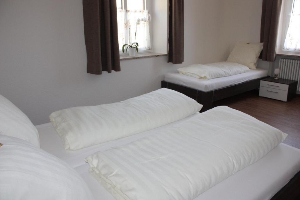 Thai Tawan Rheinhausen Quarto foto